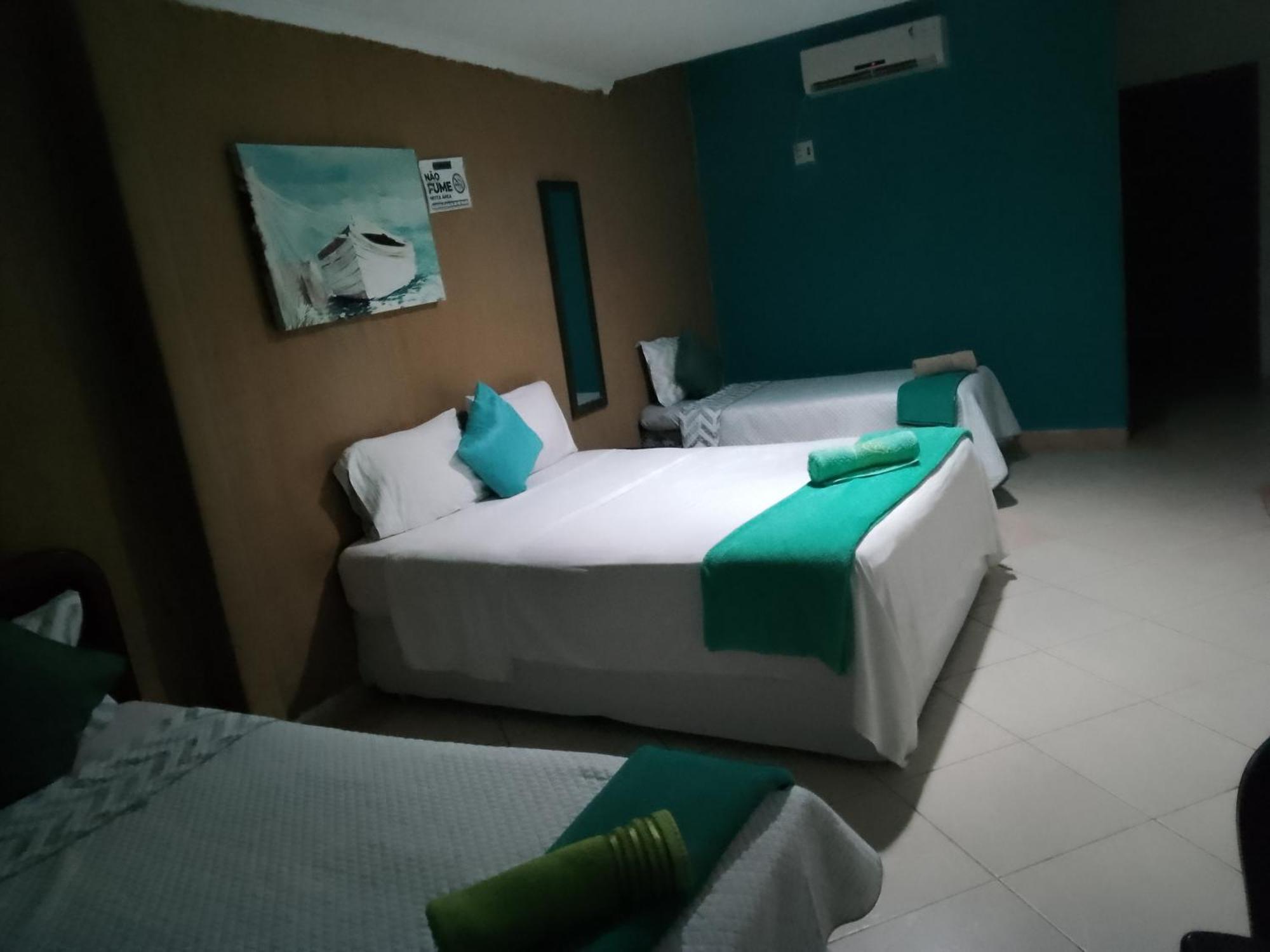 Pousada pé na areia Serra (Espirito Santo) Quarto foto